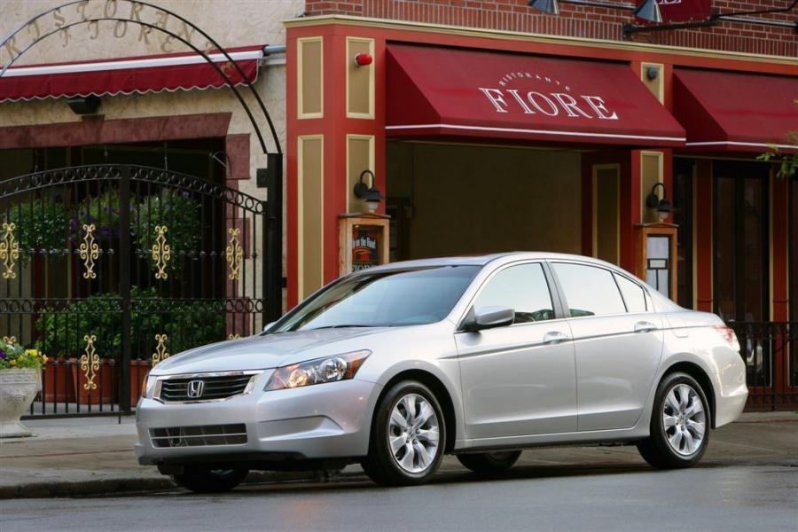  Honda Accord 2008 года  (фото 41 из 86)